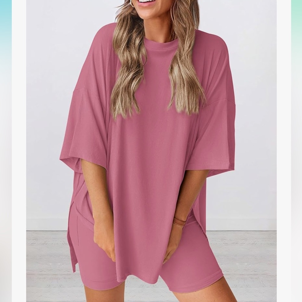 pretty garden Pink Oversized T-Shirt and Shorts Set